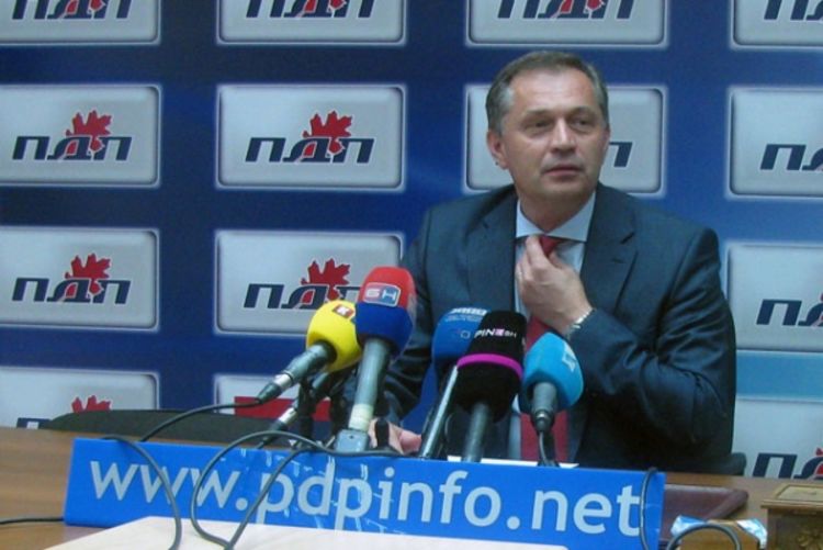 Đorđević: Prelazak u SNSD uslovljen radnim mjestom