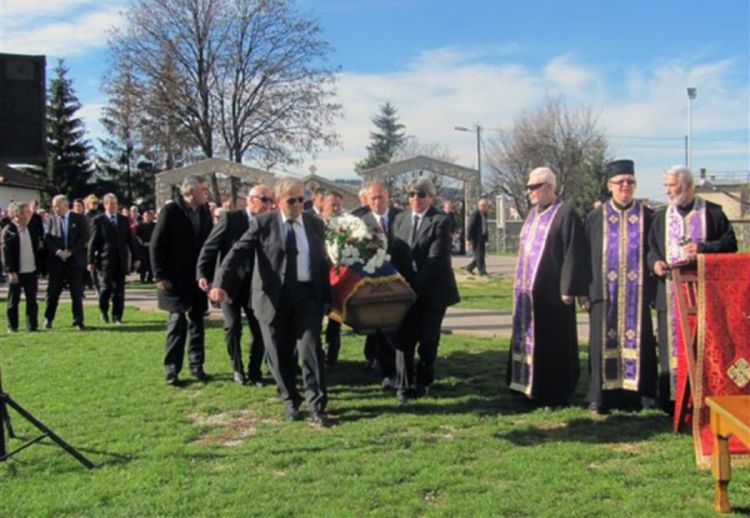 Sahranjen Milanko Renovica
