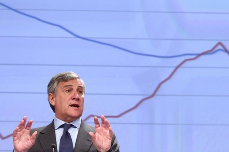 Tajani: Evro je prejak