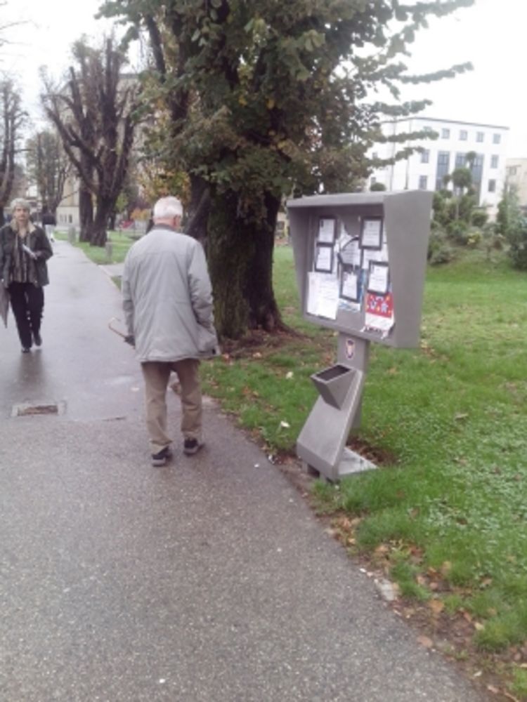 Banjaluka: Smrtovnice na oglasnim tablama