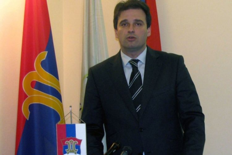 Govedarica: SDS prikupio potpise