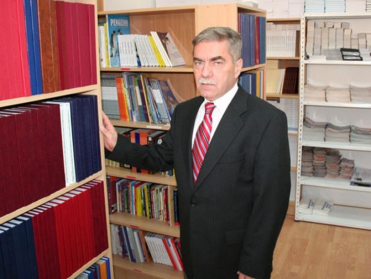 Preminuo profesor Risto Kozomara
