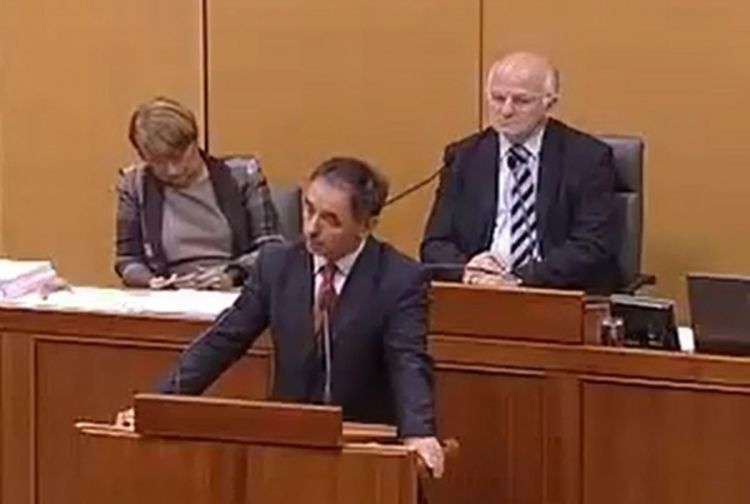 Pupovac pozvao na minutu ćutanja za Vukovar