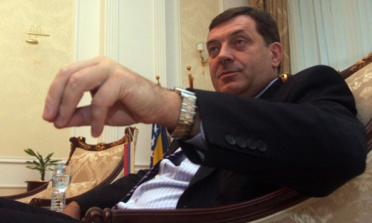 Dodik: RS traži oduzete nadležnosti