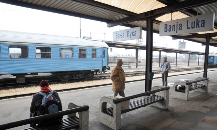 Bh. vozovi kaskaju za evropskim