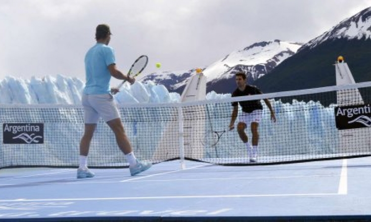 Sad se može reći da su svuda igrali: Novak i Rafa se nadmetali i na glečeru