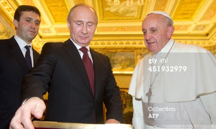 Putin i papa za rješavanje sirijskog problema pregovorima