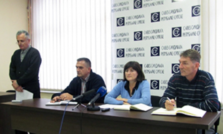 Radnici MUP-a očekuju vraćanje plata na nivo iz 2012. godine