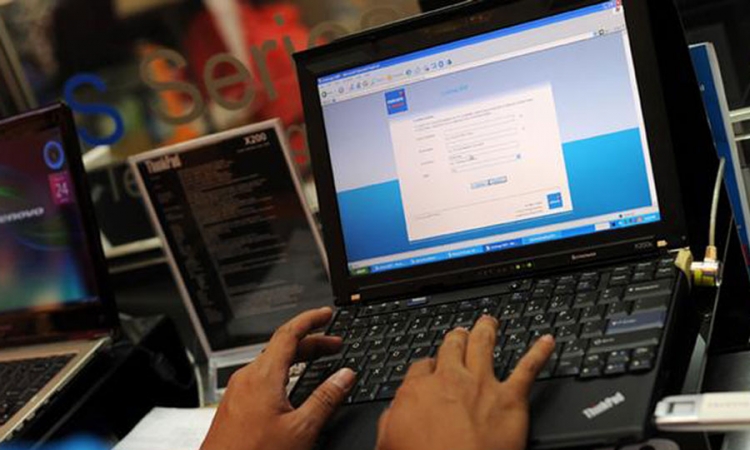 Besplatan bežični internet na gradskom trgu u Vitezu