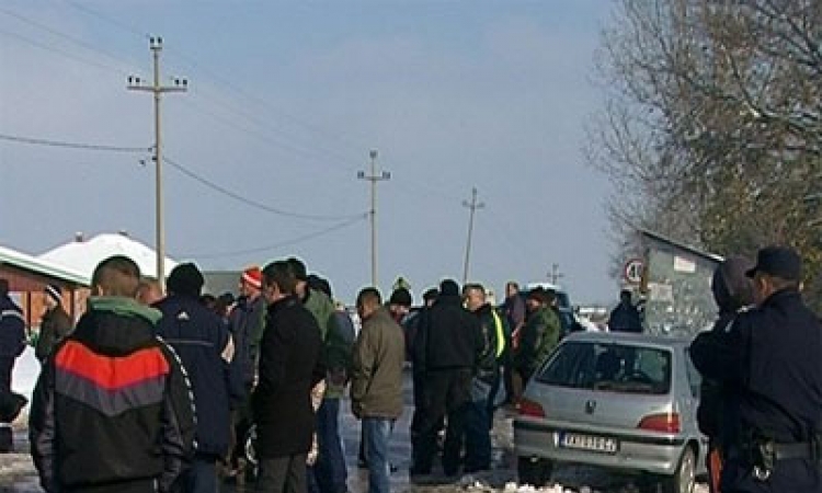 Lajkovac: Nova blokada puta zbog azilanata