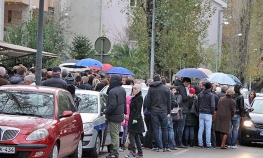 Mostar: Gužve za potvrde o glasanju na referendumu