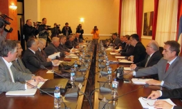 Prilagoditi industriju savremenim tokovima