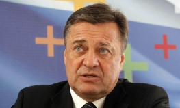 Janković anonimnog napadača sa suzavcem poziva na kafu