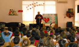 Ršumović: Više učim ja od dece, nego ona od mene