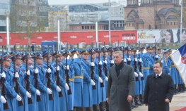 Đukanović polaže vijenac na spomen ploču Zoranu Đinđiću