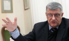 Antić: Nije problem Vučić, već primitivci koji ne podnose ...