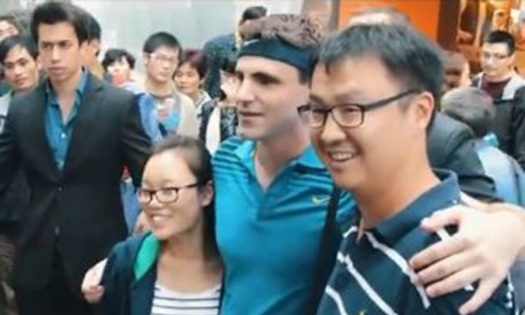 Američki komičar ubijedio Kineze da je Rodžer Federer