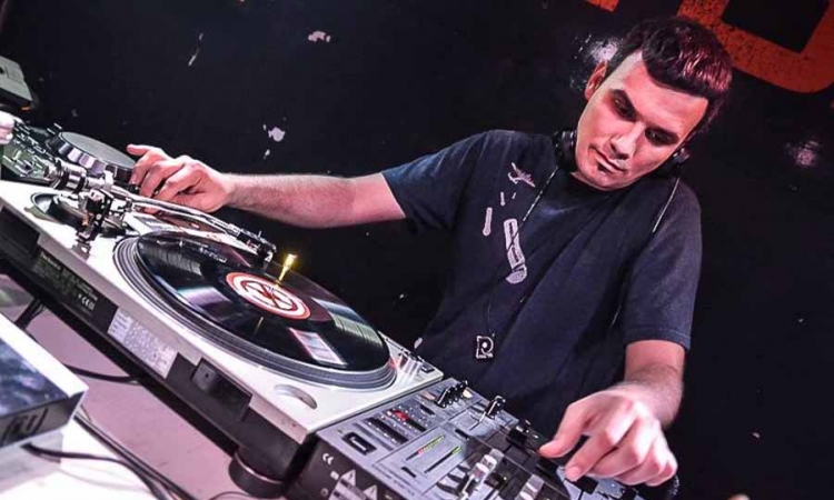 DJ Marko Vuković u banjalučkom klubu Castra
