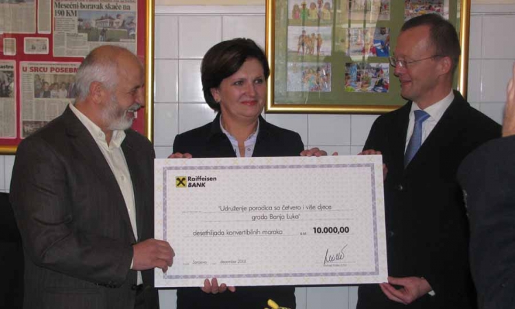 Za dva udruženja po 10.000 KM