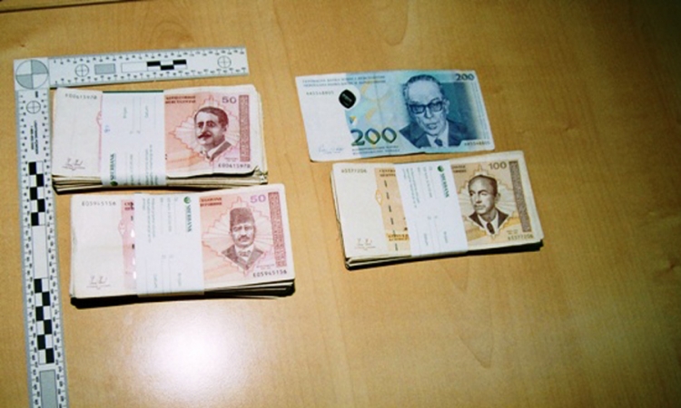 Uhapšeni mladići zbog pljačke oko 25.000 KM