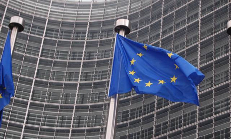 EU naložili Varšavi da uskladi deficit, Zagrebu prijetnja sankcijama