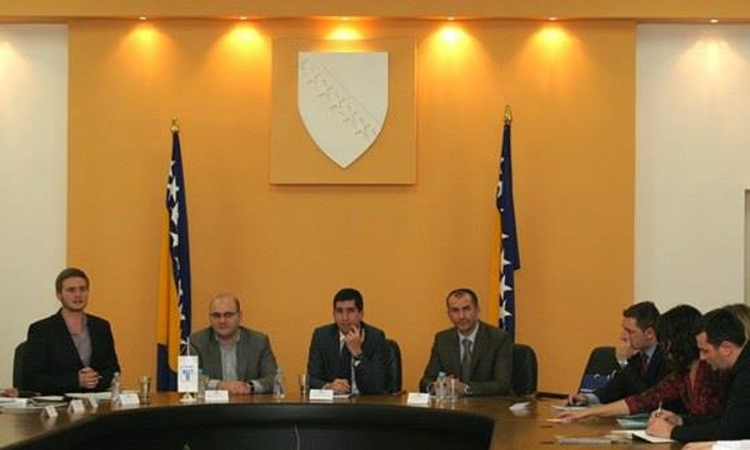 Alarmantan podatak: Stopa nezaposlenosti mladih u BiH oko 67 posto