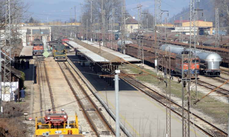 Od ponoći novi red vožnje
