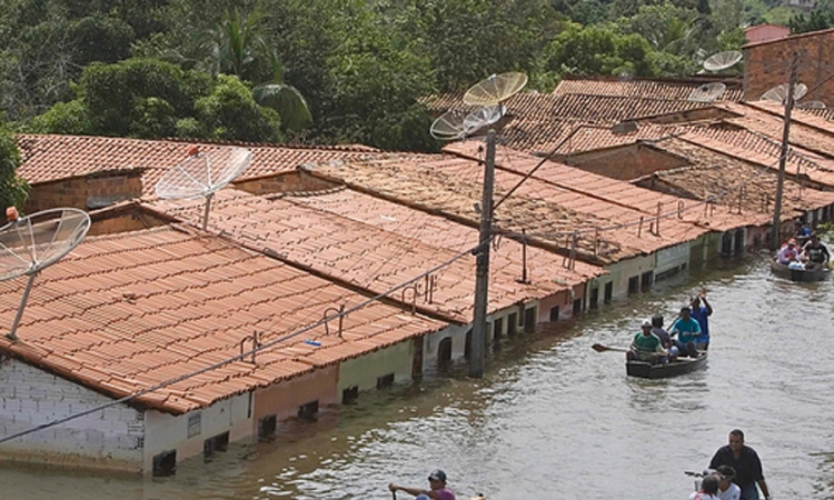 Najmanje šest osoba poginulo u poplavama u Brazilu