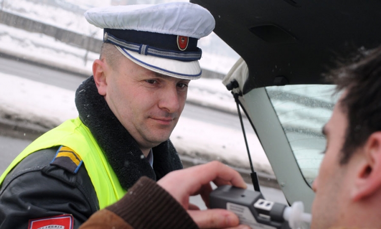 Vozači piju, a nedužni stradaju