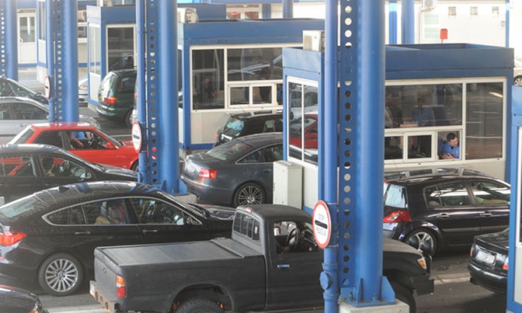 Na graničnom prelazu između Srbije i Hrvatske zaplijenjeno 22,8 kg marihuane