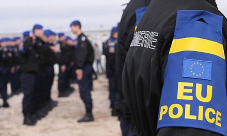 Euleks demantuje da je intervenisala Ketrin Ešton