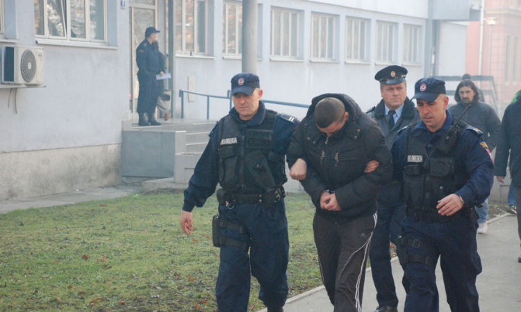 Predložen pritvor za 4 lopova iz Prijedora