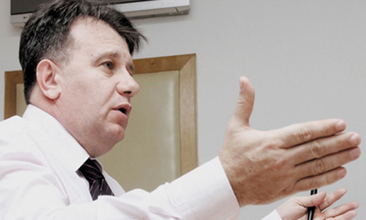 Nikšić: Bezobrazno visoke plate 