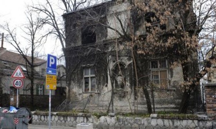 Pogledajte kako izgleda kuća jeze u elitnom dijelu Beograda