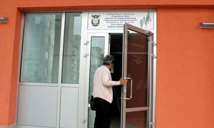 Centar za socijalni rad na usluzi i praznicima