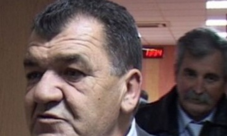 Osmanović: Ni paketići ne mogu bez politike