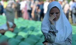Komercijalizacija srebreničke tragedije