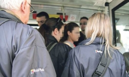 Kontrolorka zarobila sve putnike u autobusu