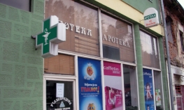 Besparica zatvara prodavnice i banku u Srebrenici
