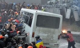 Janukovič pozvao na dijalog, a EU na ukidanje represivnih zakona