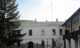 Gori manastir Prohor Pčinjski