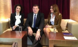 Dodik prekinuo intervju da bi upoznao Doris Dragović