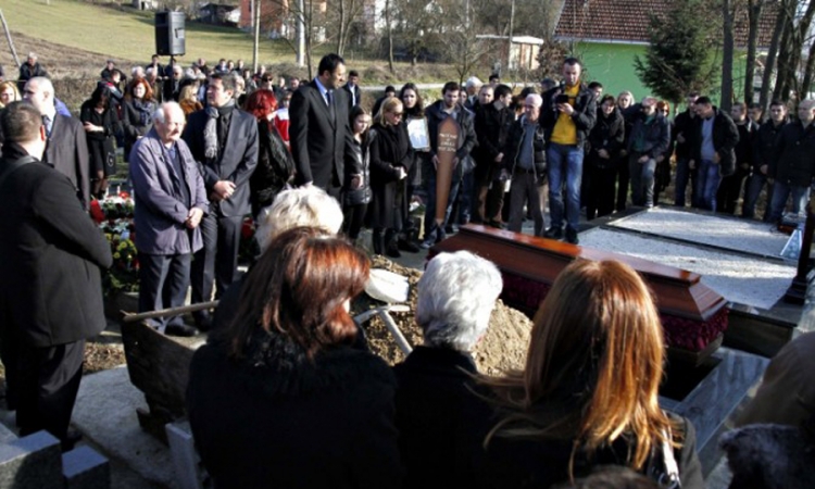 Sahranjen otac Vlada Divca