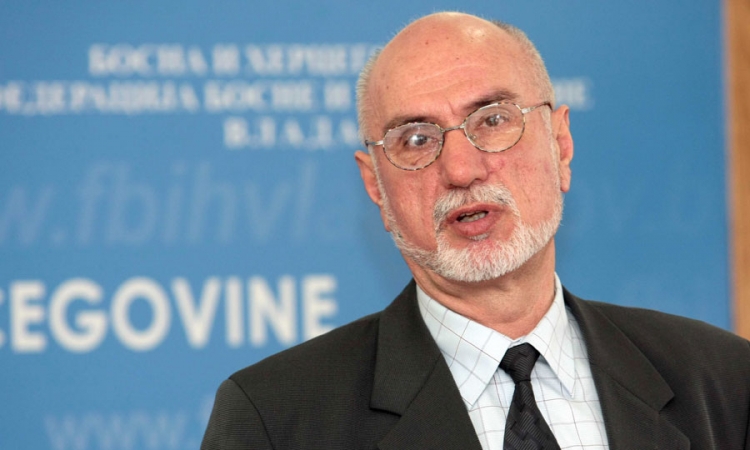 Krajina vraćen na mjesto ministra