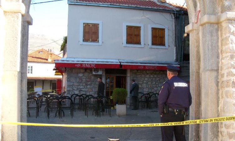 Trebinje: Otkriven mladić koji je bacio bombu na kafić