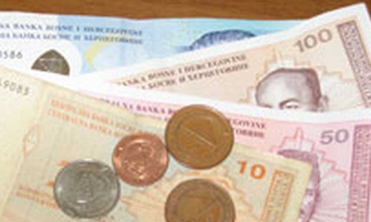 Prosječna plata u BiH u novembru 828 KM