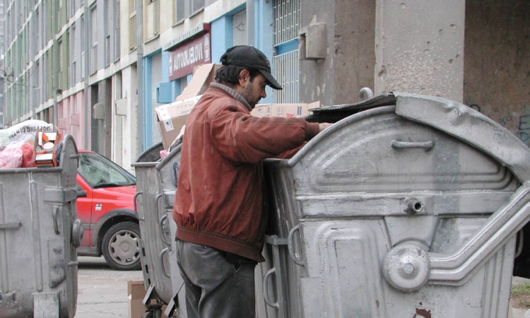 Građani traže savjete kako da prežive