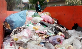 Sve više smeća na mostarskim ulicama