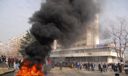 Održana vanredna sjednica Vlade TK, danas novi protesti