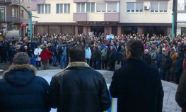 Na protestima u Bihaću 2 policajca povrijeđena